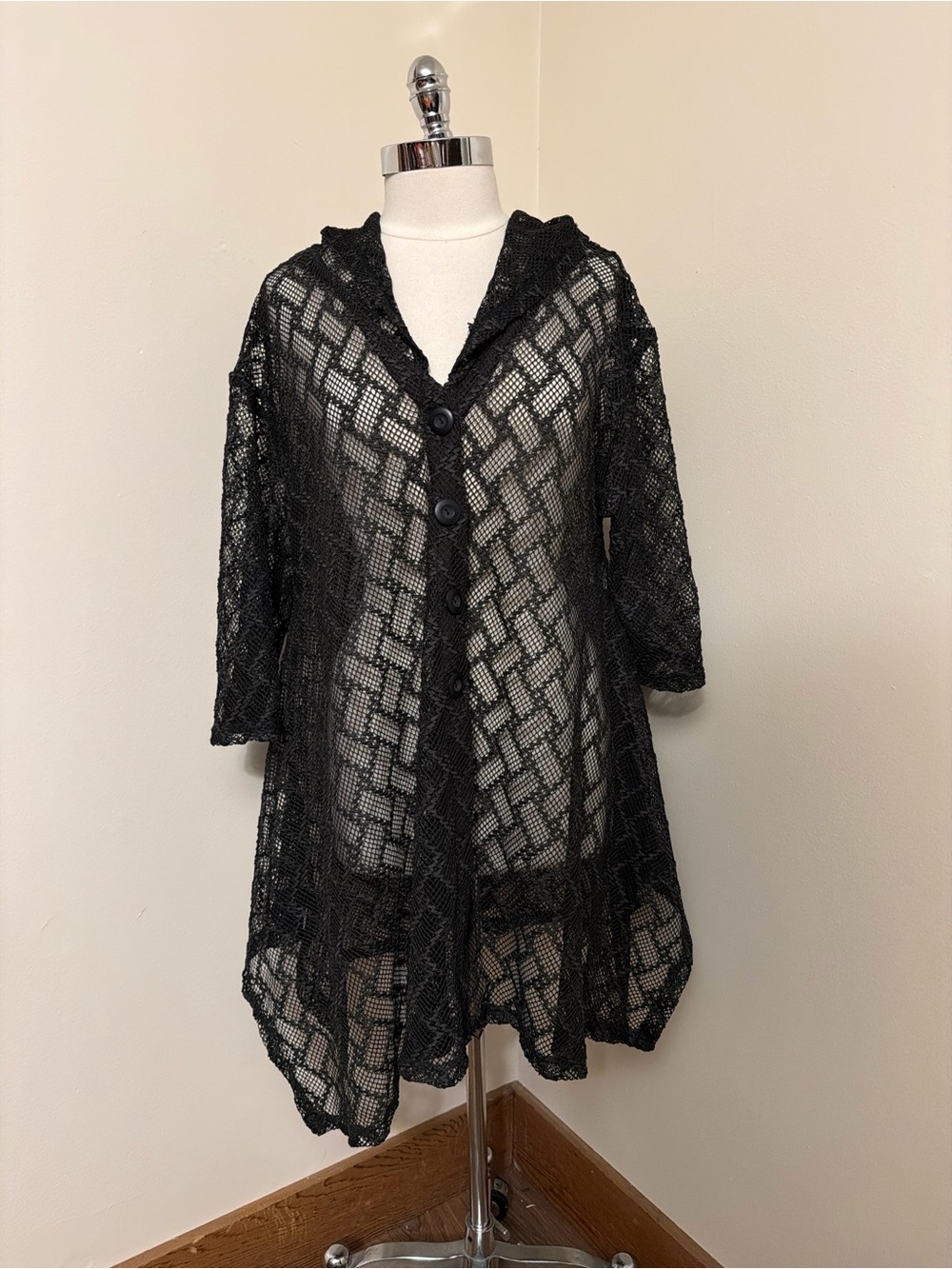 Transparente Designs Black Hooded Sheer Over Shirt Jacket L-XL